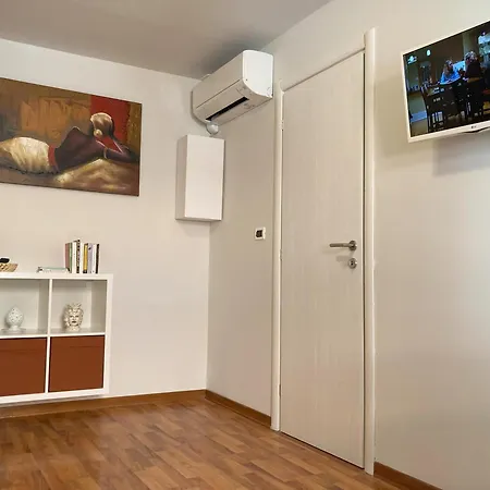 Daire Mediterraneo Trieste